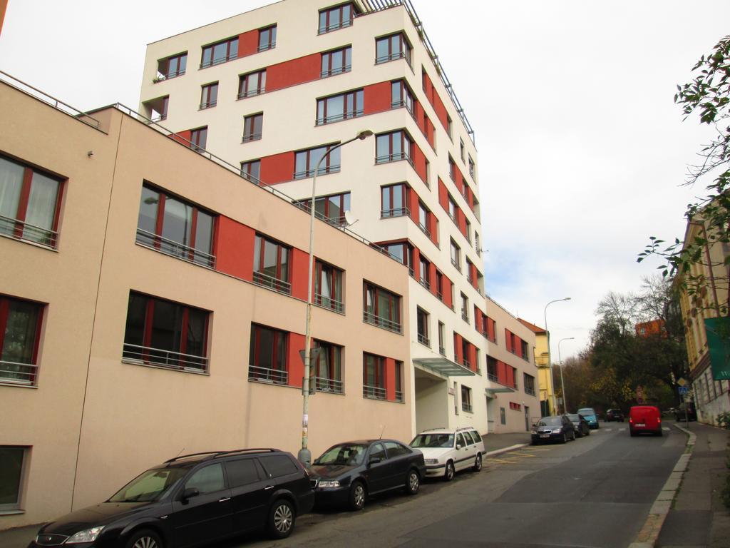 Leongargt Apartments Prag Exterior foto