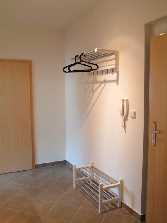 Leongargt Apartments Prag Zimmer foto